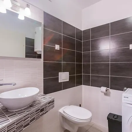 Jopo Apartment *