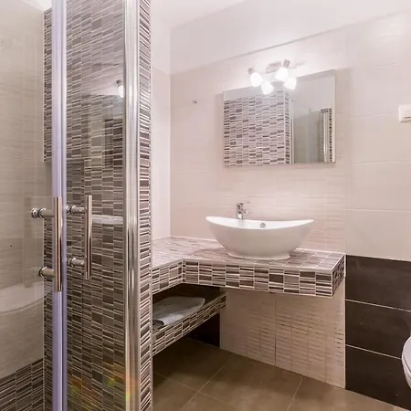 Jopo דירה מדולין